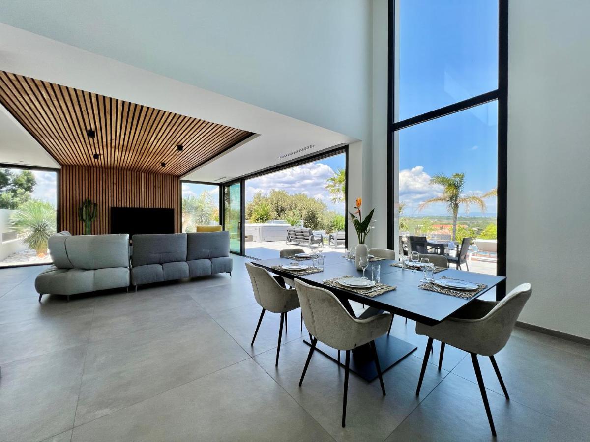 Villa D'Exception Avec Piscine A Debordement - Vue Panoramique Saint-Nazaire  Εξωτερικό φωτογραφία